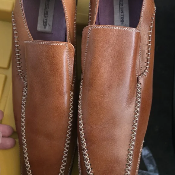 Giorgio Brutini Brown Leather Loafers - Picture 1 of 7